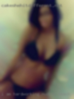 I am hardworking nudist beach fun loving  person.