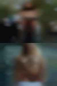 Fat freaky sex clubs mid naked woman.